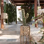 Lejlighedshotel Sunrock - Menexes Naxos City