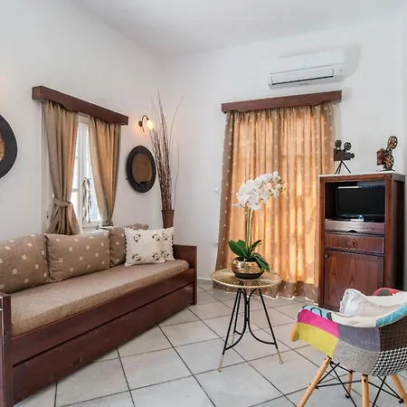 Aparthotel Sunrock - Menexes Stelida (Naxos)
