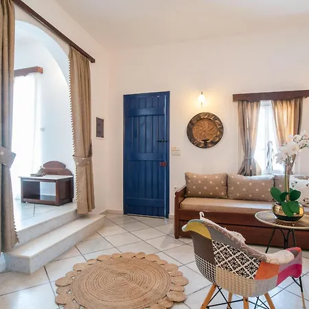 Sunrock - Menexes Apart-hotel Naxos City