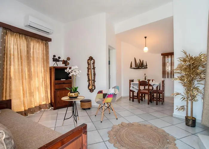 Sunrock - Menexes Aparthotel 4*